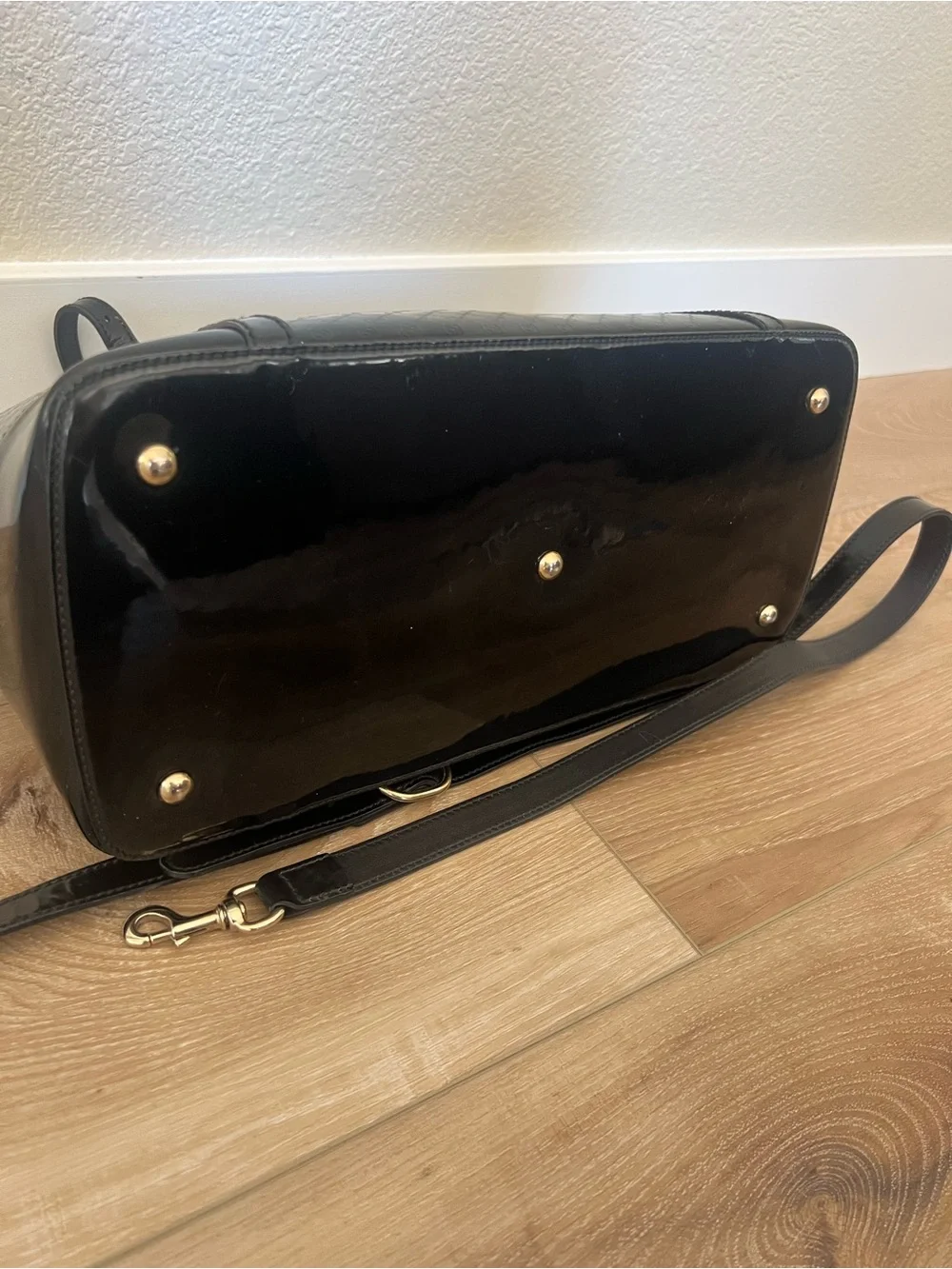 GUCCI Black Microguccissima Patent Leather Nice Top Handle Bag COA